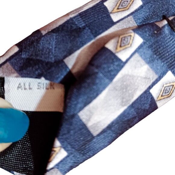 PIERRE CARDIN 100% Silk Classic Style Neck Tie Blue White Tan Men's EUC - Picture 7 of 8